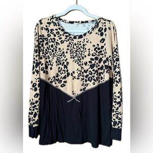 Leopard Print Long Sleeve Top